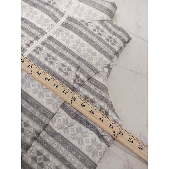 New Land's End Down Feather Puffer Vest Fair Isle Snowflake Gray/White Sz XL/T - - Picture 9 of 10